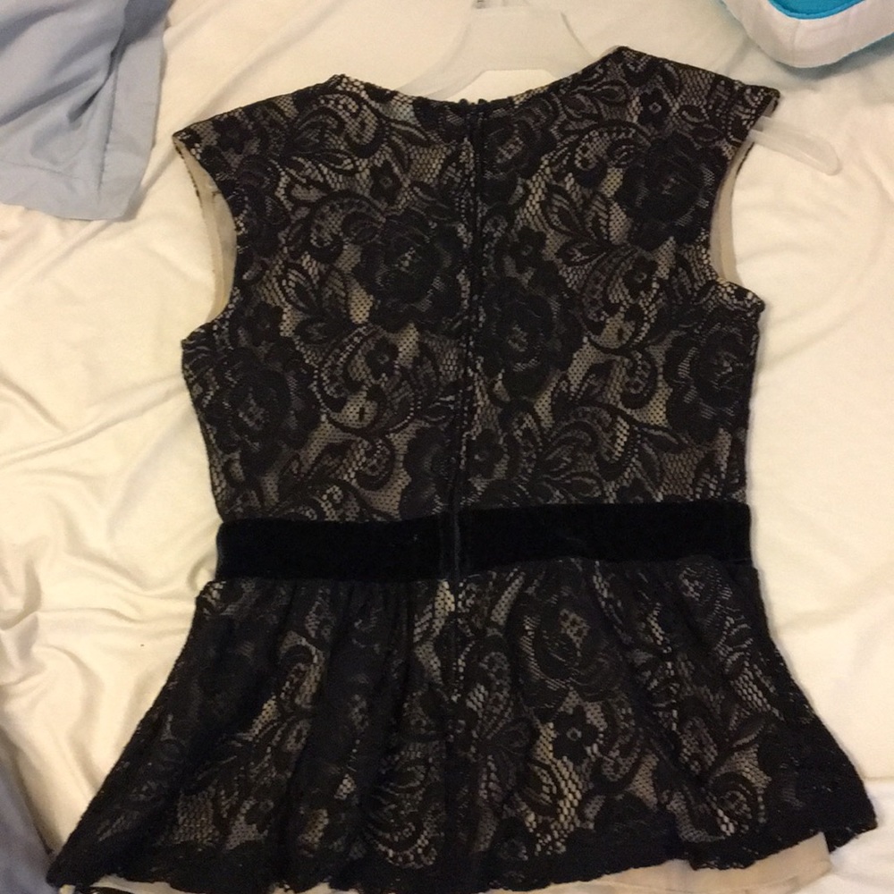 Francesca’s Black Lace Peplum Top - Picture 5 of 8